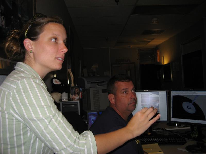 5314_Liz_Smith_explaining_animations_and_video_archive2.jpg