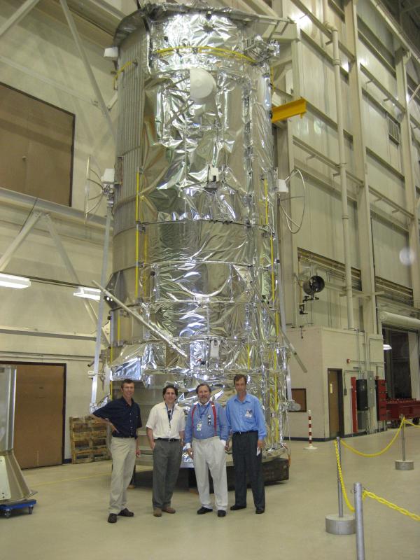 5405_group_shot_by_HST_mechanical_simulator.jpg