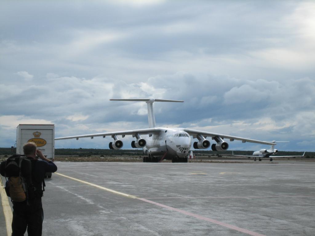Aeronave apreendida na Tailândia com carregamento de armas procedente da Coréia do Norte era de empresa Georgiana
