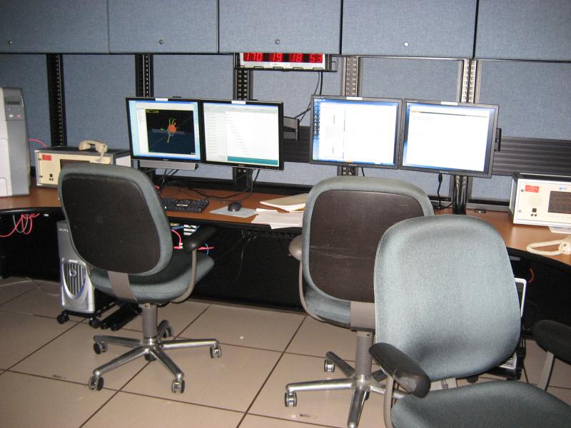 5334_GLAST_mission_ops_center2.jpg